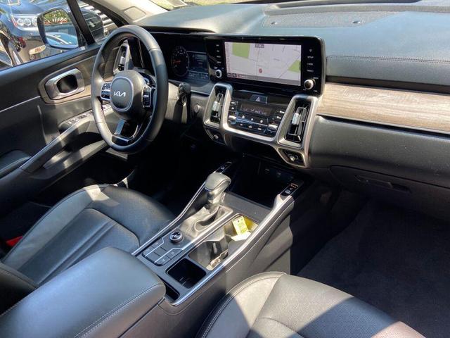 Photo of 2022 Gravity Gray Kia Sorento