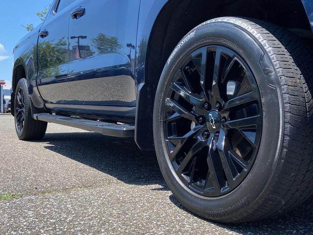 Photo of 2022 Northsky Blue Metallic Chevrolet Silverado 1500