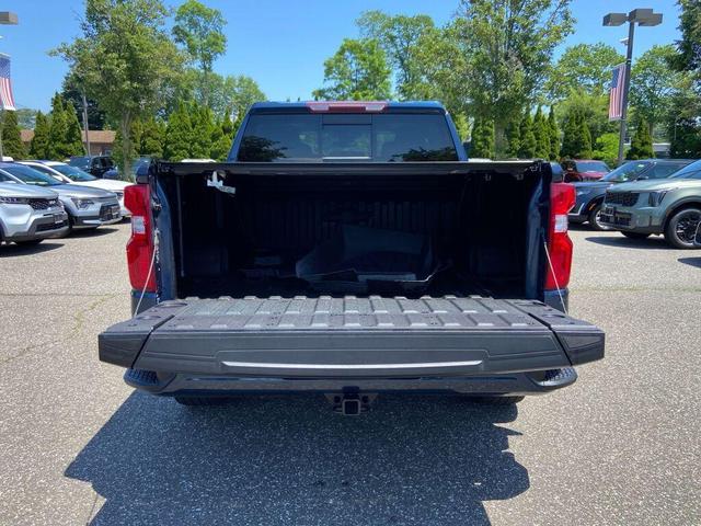 Photo of 2022 Northsky Blue Metallic Chevrolet Silverado 1500