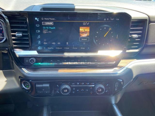 Photo of 2022 Northsky Blue Metallic Chevrolet Silverado 1500