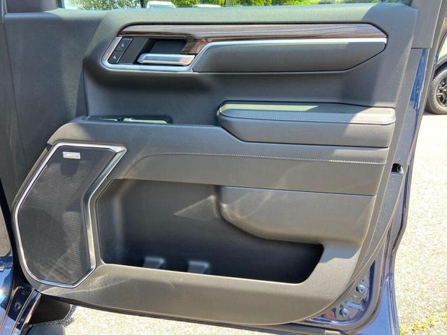 Photo of 2022 Northsky Blue Metallic Chevrolet Silverado 1500