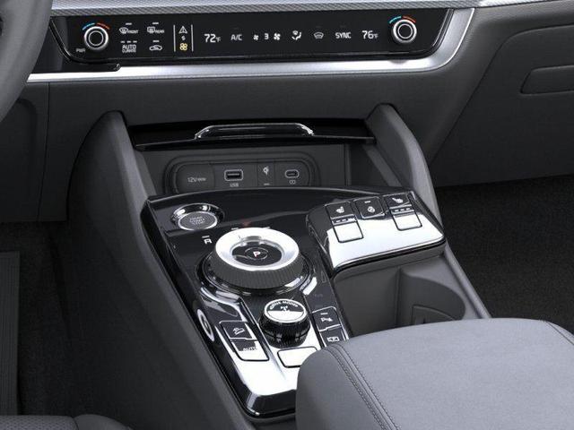 Photo of 2025 Fusion Orange Kia Sportage Hybrid