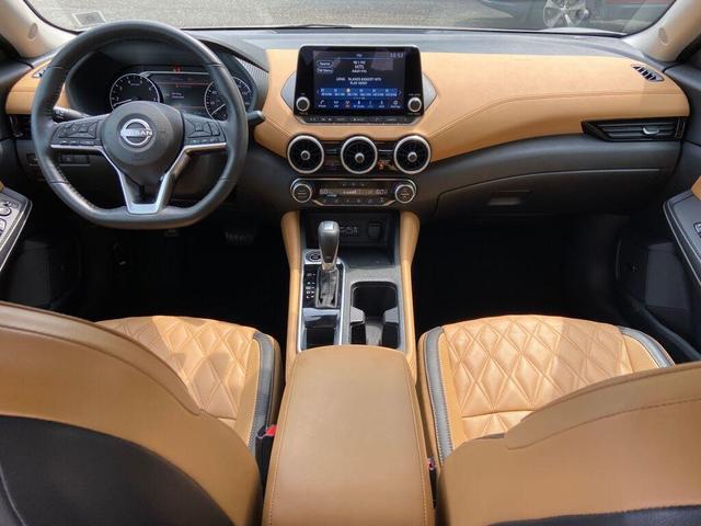 Photo of 2024 Aspen White Nissan Sentra