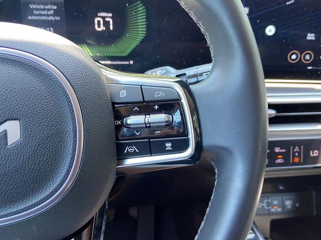 Photo of 2025 Gravity Gray Kia Sorento