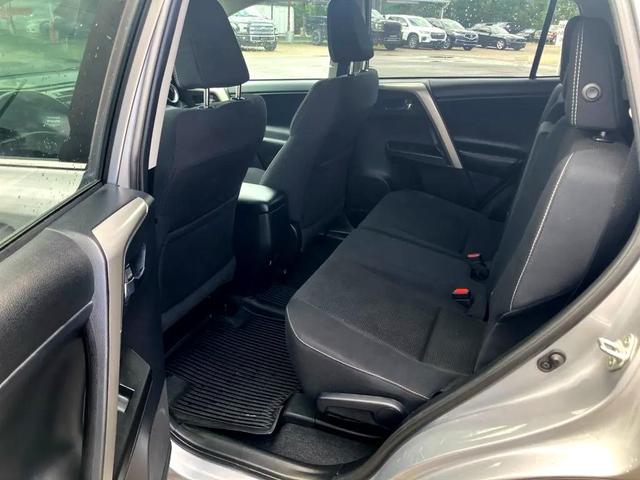 Photo of 2018 Not Specified Toyota RAV4