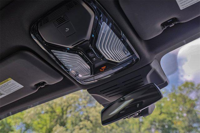 Photo of 2024 Black Sapphire Metallic BMW X5