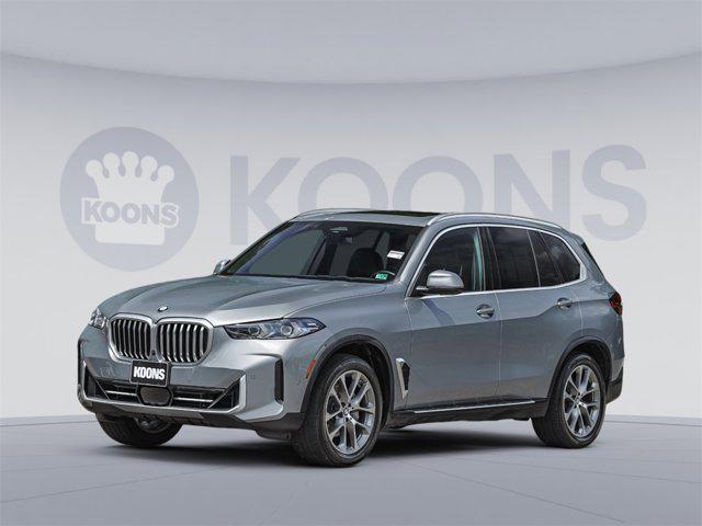 Photo of 2024 Black Sapphire Metallic BMW X5
