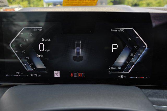 Photo of 2024 Black Sapphire Metallic BMW X5