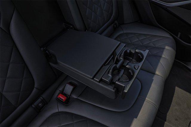 Photo of 2024 Black Sapphire Metallic BMW X5
