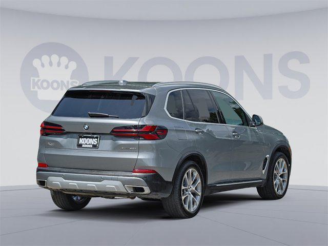 Photo of 2024 Black Sapphire Metallic BMW X5