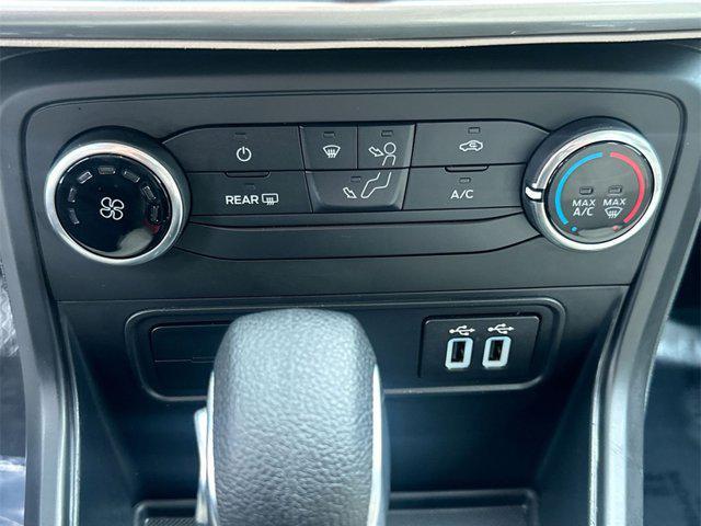 Photo of 2021 Blue Metallic Ford EcoSport