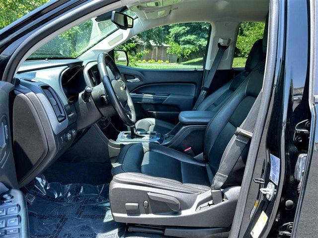 Photo of 2021 Black Chevrolet Colorado