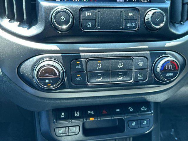 Photo of 2021 Black Chevrolet Colorado