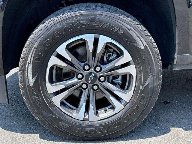 Photo of 2021 Black Chevrolet Colorado