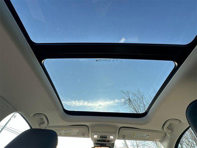 Photo of 2025 Moonstone Gray Metallic Buick Envision