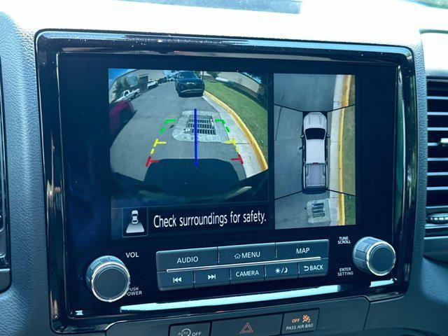 Photo of 2023 Deep Blue Pearl Nissan Frontier