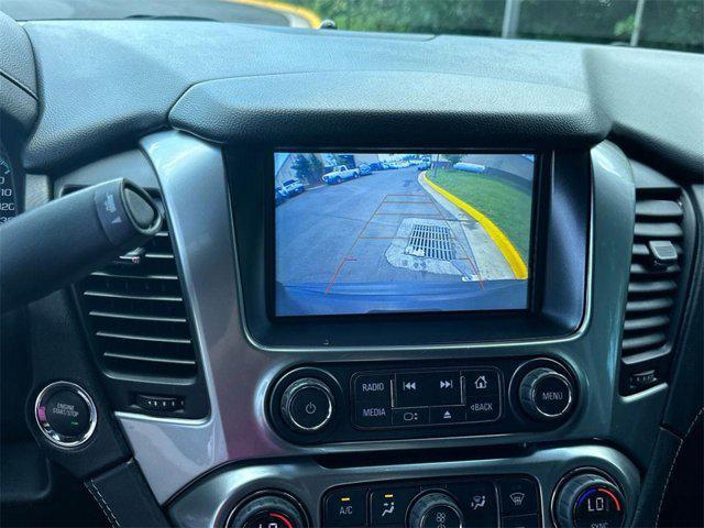 Photo of 2018 Summit White Chevrolet Tahoe
