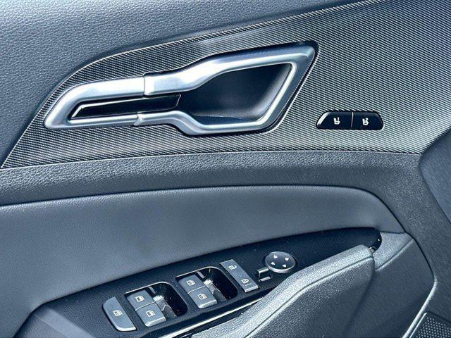 Photo of 2023 Ebony Black Kia Sportage