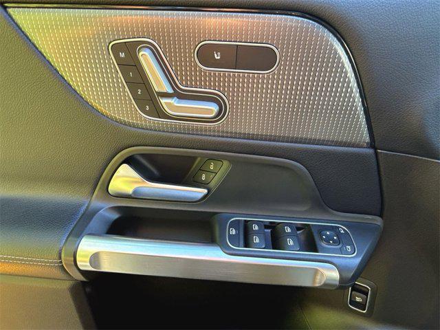 Photo of 2020 Mountain Grey Metallic Mercedes-Benz GLB 250