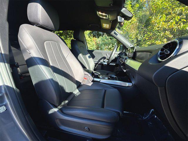 Photo of 2020 Mountain Grey Metallic Mercedes-Benz GLB 250