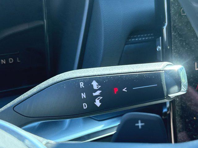 Photo of 2026 Ebony Twilight Metallic GMC Terrain
