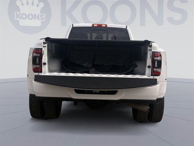 Photo of 2024 Bright White Clearcoat RAM 3500