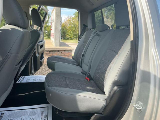 Photo of 2015 Bright Silver Metallic Clearcoat RAM 1500