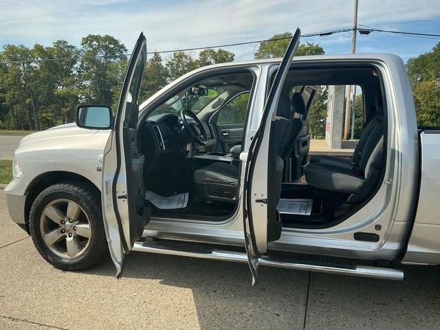 Photo of 2015 Bright Silver Metallic Clearcoat RAM 1500