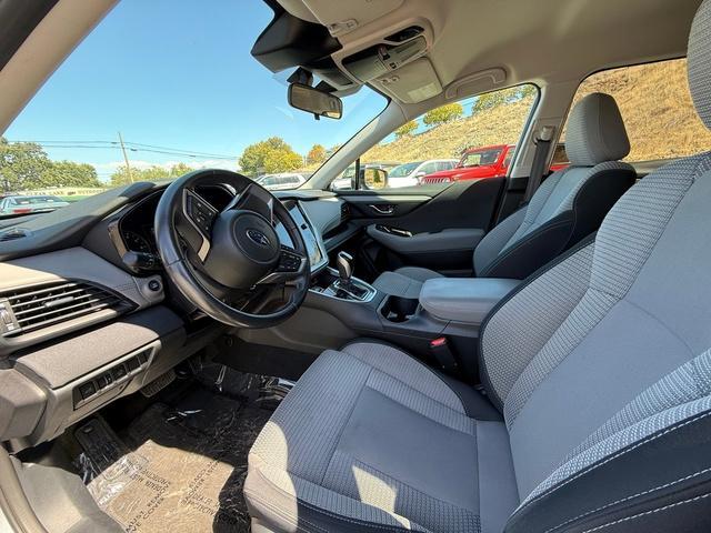 Photo of 2023 Ice Silver Metallic Subaru Outback
