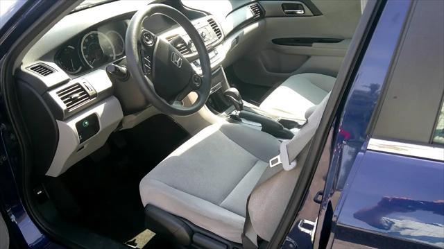 Photo of 2013 Blue Honda Accord