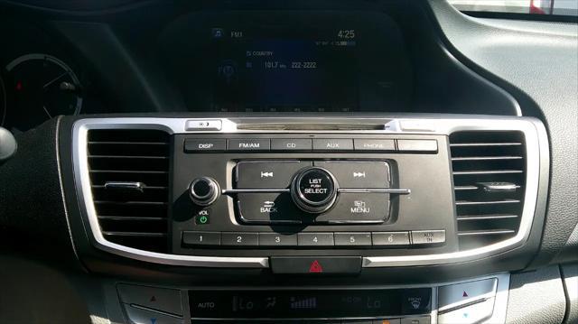 Photo of 2013 Blue Honda Accord