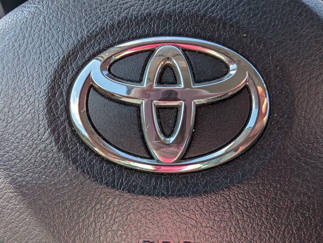 Photo of 2015 Classic Silver Metallic Toyota Yaris