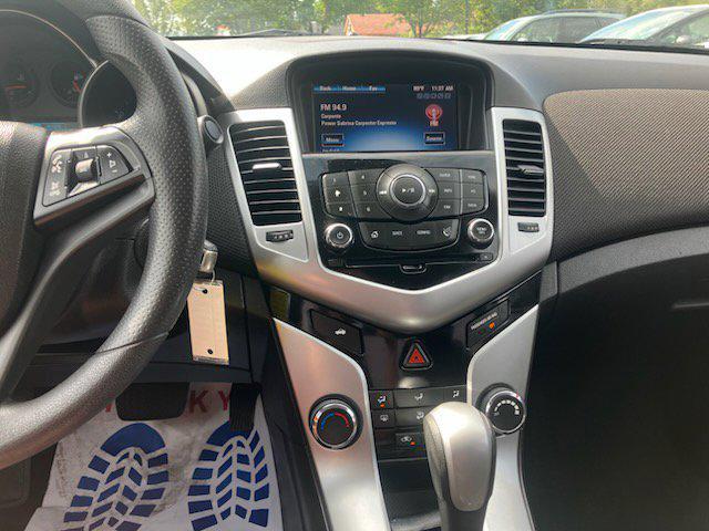 Photo of 2016 Red Hot Chevrolet Cruze Limited