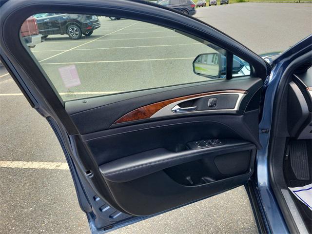 Photo of 2019 Diamond Lincoln MKZ