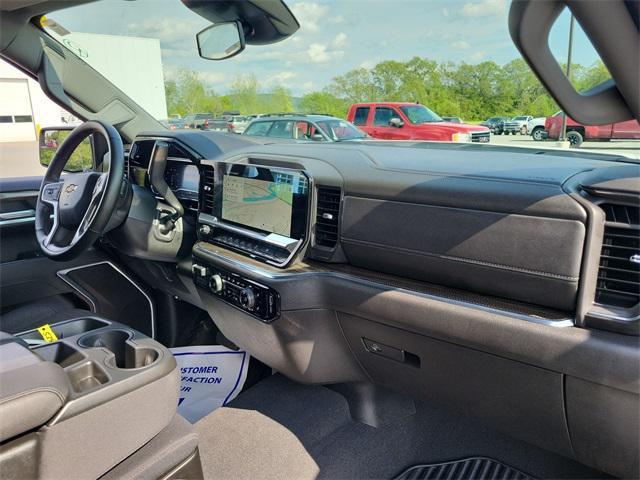 Photo of 2025 Summit White Chevrolet Silverado 1500