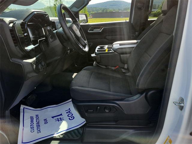 Photo of 2025 Summit White Chevrolet Silverado 1500