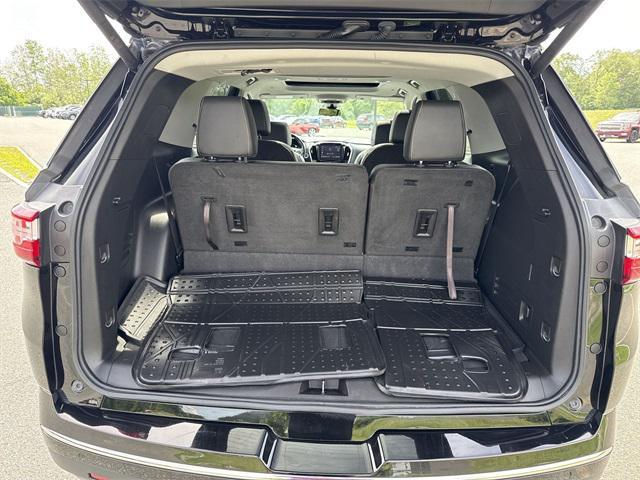 Photo of 2020 Mosaic Black Metallic Chevrolet Traverse