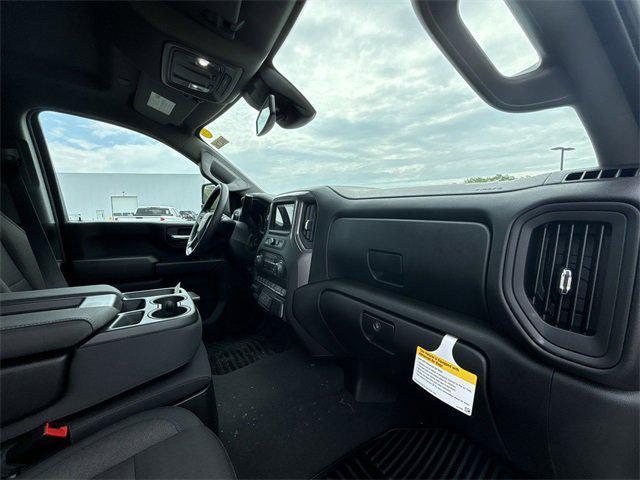 Photo of 2025 Summit White Chevrolet Silverado 2500