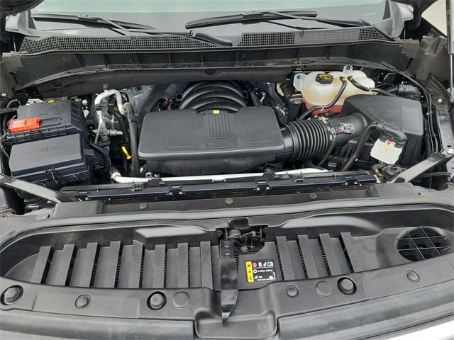 Photo of 2025 Black Chevrolet Silverado 1500