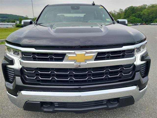 Photo of 2025 Black Chevrolet Silverado 1500