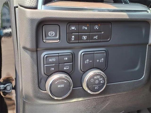Photo of 2025 Black Chevrolet Tahoe