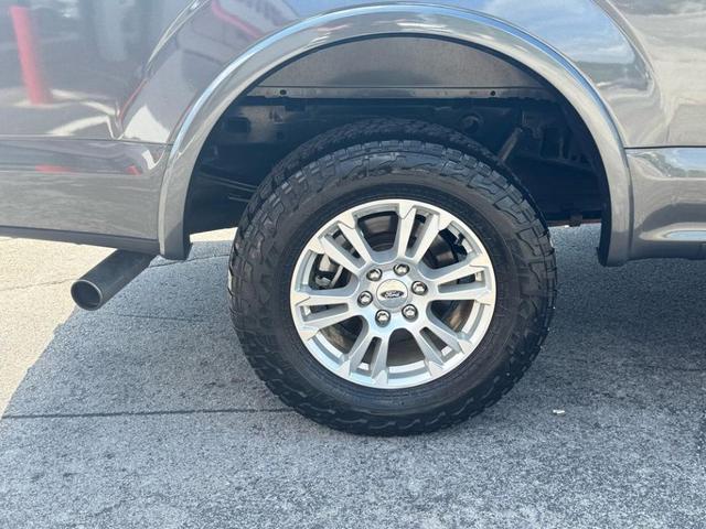 Photo of 2017 Medium Graphite Ford F-150