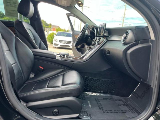 Photo of 2015 Black Mercedes-Benz C-Class