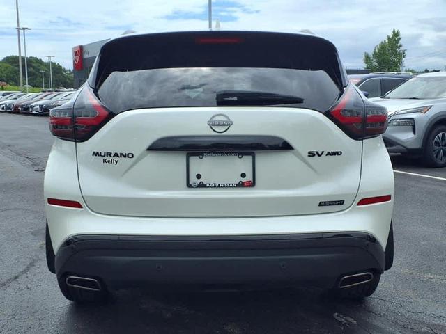 Photo of 2024 White Nissan Murano