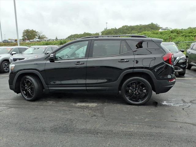 Photo of 2022 Ebony Twilight Metallic GMC Terrain