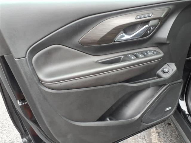 Photo of 2022 Ebony Twilight Metallic GMC Terrain