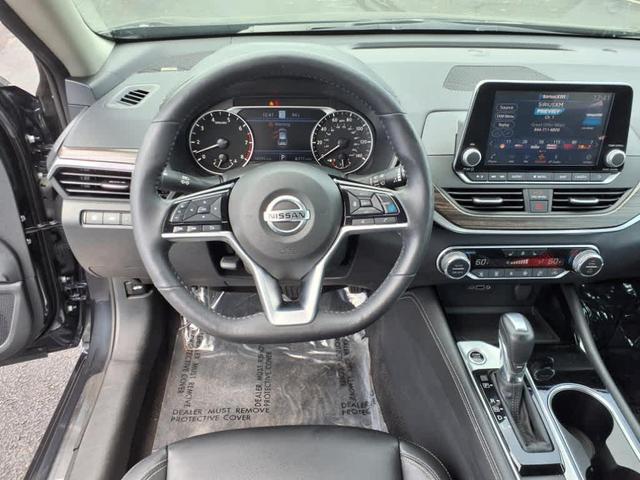 Photo of 2022 Storm Blue Nissan Altima