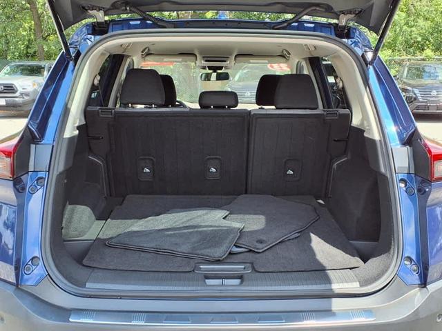 Photo of 2023 Caspian Blue Nissan Rogue