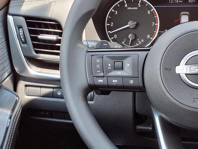 Photo of 2023 Caspian Blue Nissan Rogue