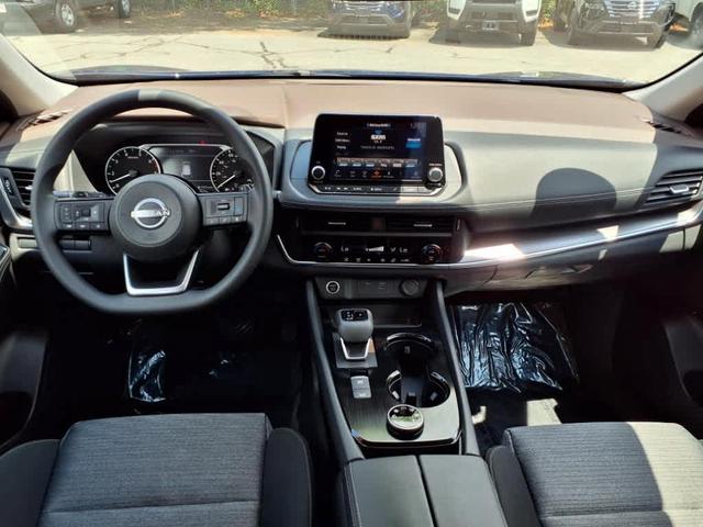 Photo of 2023 Caspian Blue Nissan Rogue